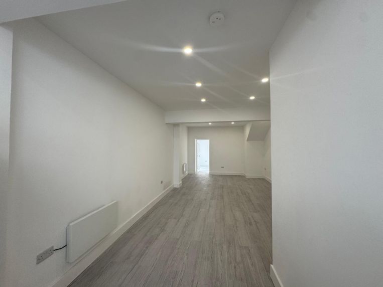 Property 3310 - image 11