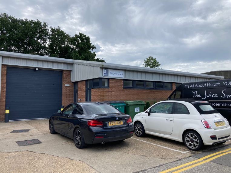 Property 3133 in Chessington, SurreyFranklin Commercial