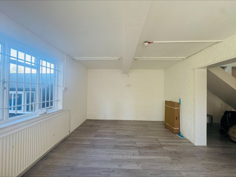 Property 3319 - image 6